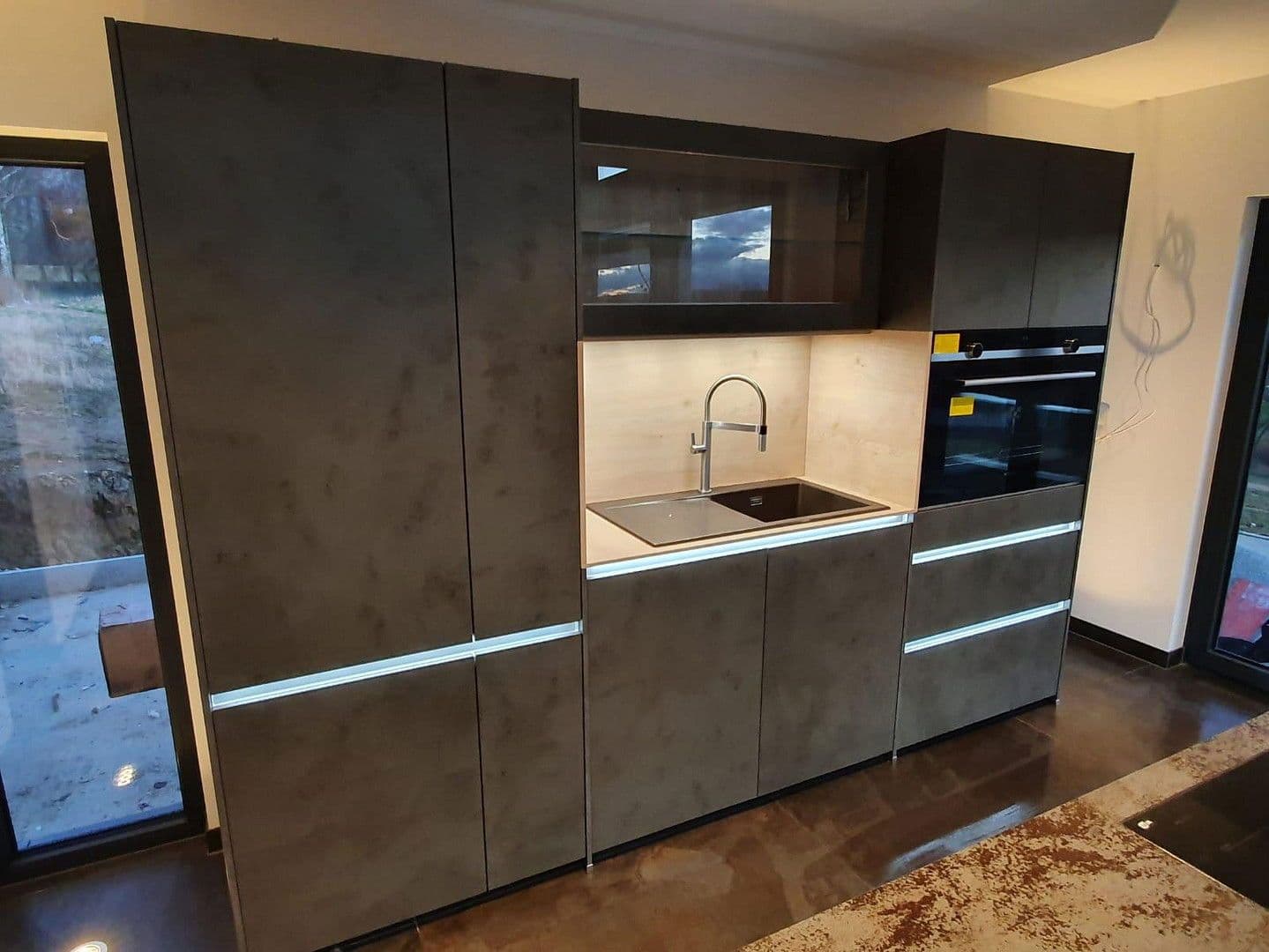 Predaj domu 249 m², pozemek 1.100 m², Taufkirchen, Bavorsko Predaj domu 249 m², pozemek 1.100 m², Taufkirchen, Bavorsko