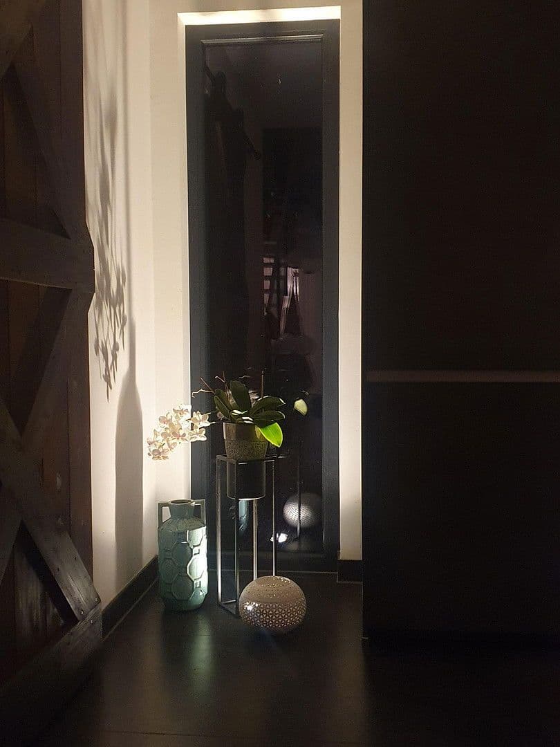 Predaj domu 249 m², pozemek 1.100 m², Taufkirchen, Bavorsko Predaj domu 249 m², pozemek 1.100 m², Taufkirchen, Bavorsko