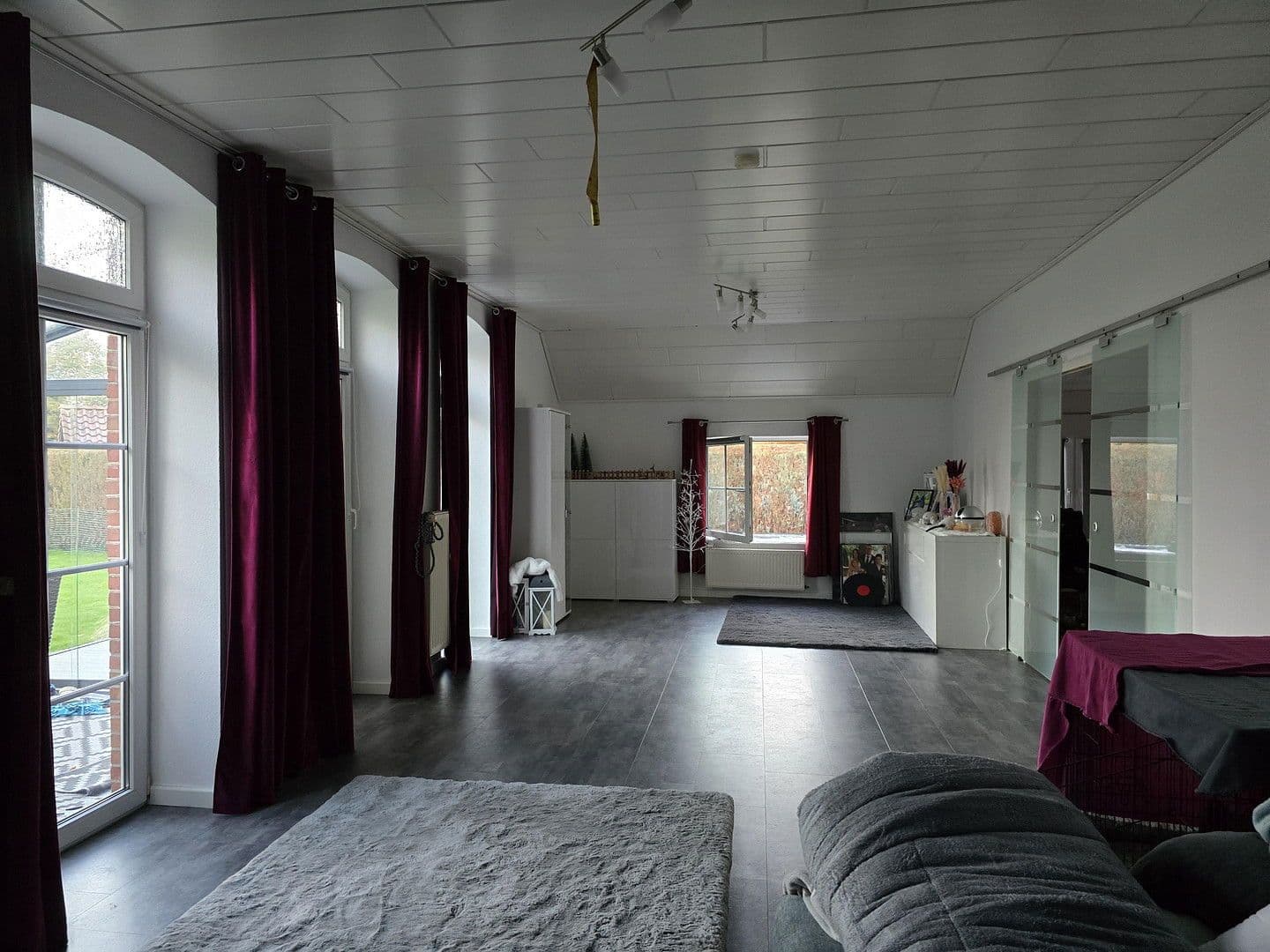 Predaj domu 200 m², pozemek 5.200 m², Jade, Dolné Sasko Predaj domu 200 m², pozemek 5.200 m², Jade, Dolné Sasko