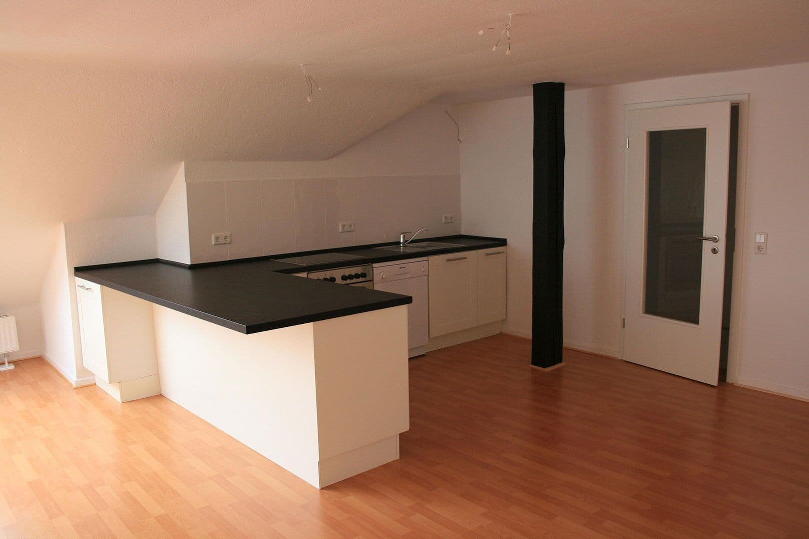 Prenájom bytu 3-izbový 95 m², Hildesheim, Dolné Sasko Prenájom bytu 3-izbový 95 m², Hildesheim, Dolné Sasko