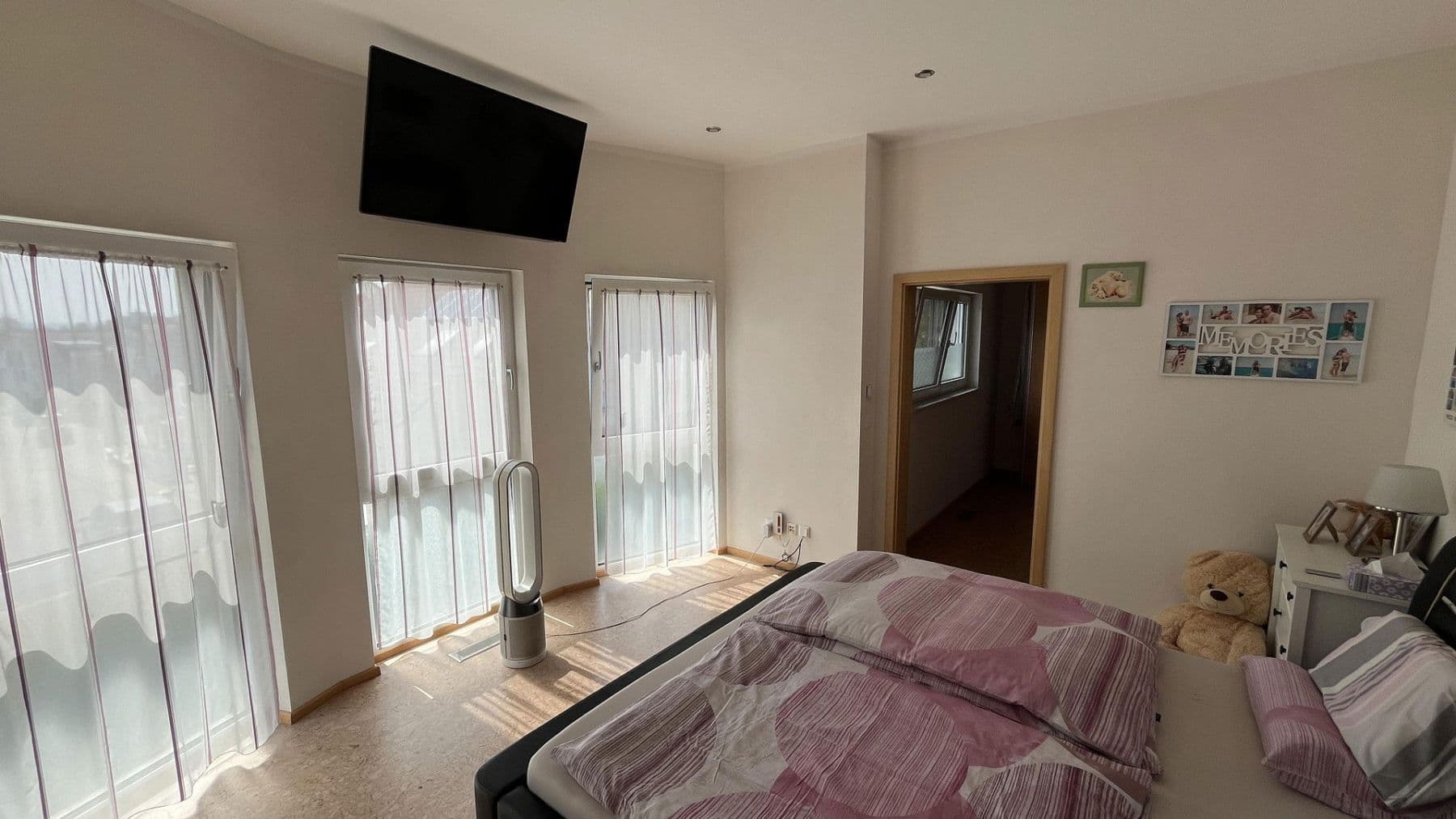 Predaj domu 381 m², pozemek 476 m², Anna-Nopper-Str. 17, Kornwestheim, Bádensko-Wurttembersko Predaj domu 381 m², pozemek 476 m², Anna-Nopper-Str. 17, Kornwestheim, Bádensko-Wurttembersko