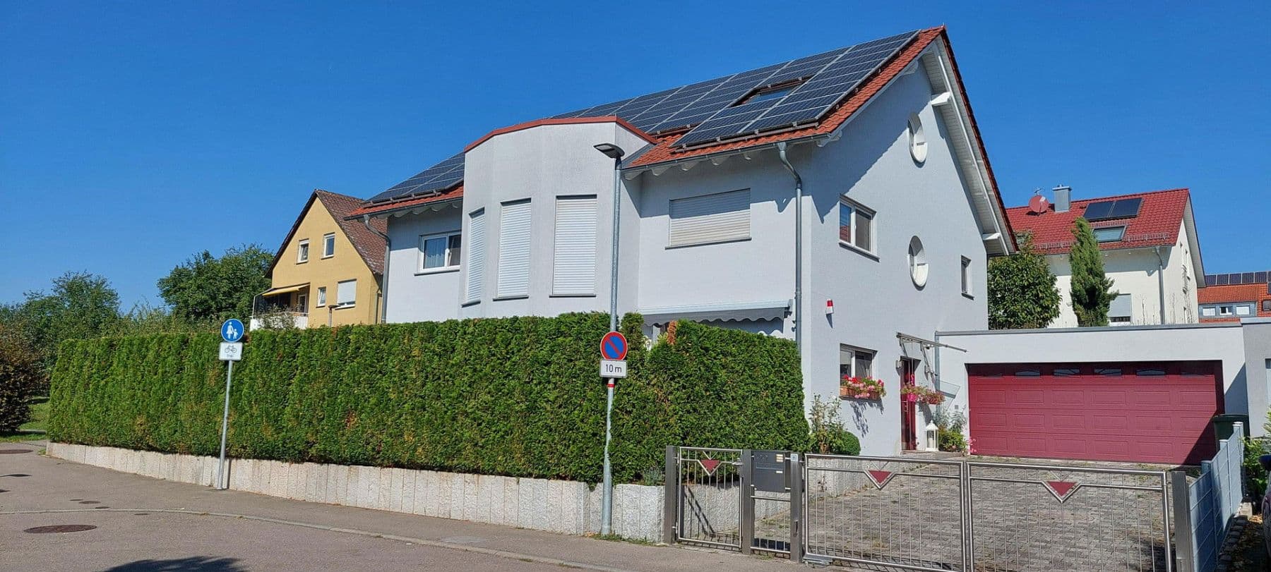 Predaj domu 381 m², pozemek 476 m², Anna-Nopper-Str. 17, Kornwestheim, Bádensko-Wurttembersko Predaj domu 381 m², pozemek 476 m², Anna-Nopper-Str. 17, Kornwestheim, Bádensko-Wurttembersko