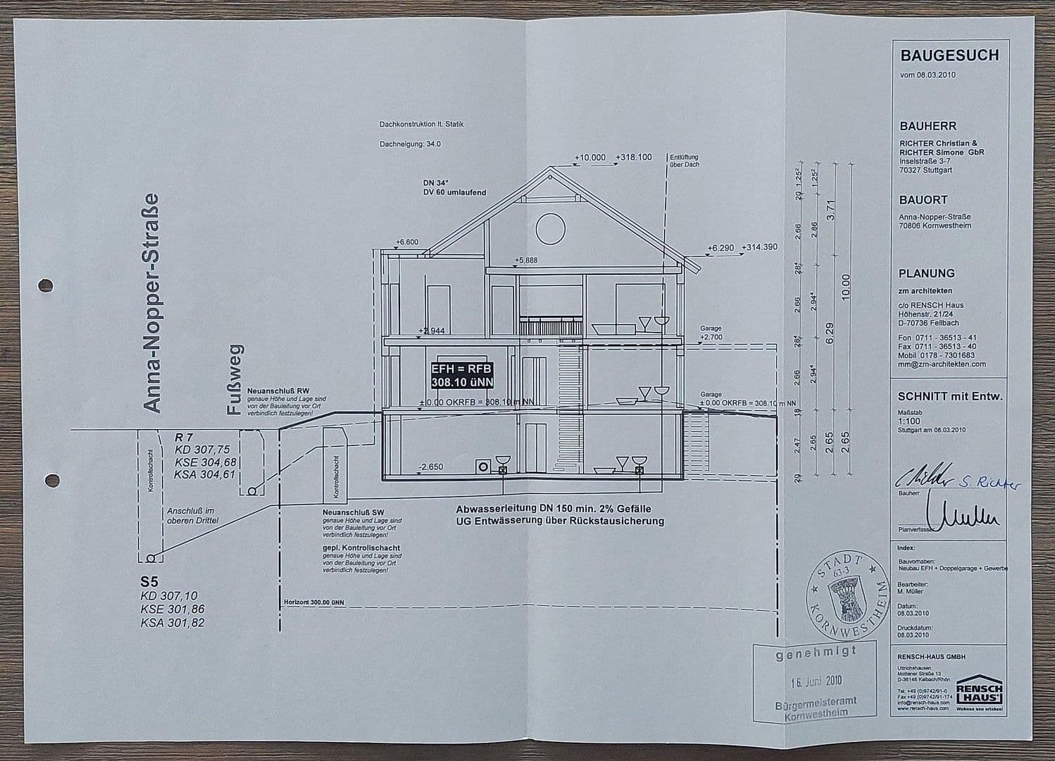 Predaj domu 381 m², pozemek 476 m², Anna-Nopper-Str. 17, Kornwestheim, Bádensko-Wurttembersko Predaj domu 381 m², pozemek 476 m², Anna-Nopper-Str. 17, Kornwestheim, Bádensko-Wurttembersko