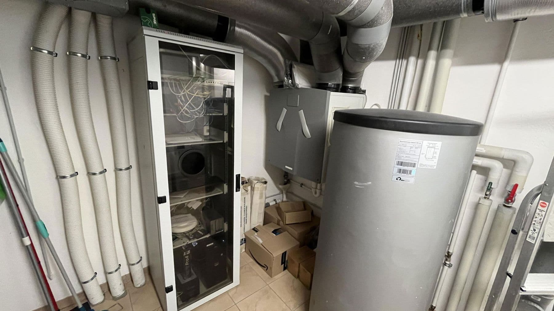 Predaj domu 381 m², pozemek 476 m², Anna-Nopper-Str. 17, Kornwestheim, Bádensko-Wurttembersko Predaj domu 381 m², pozemek 476 m², Anna-Nopper-Str. 17, Kornwestheim, Bádensko-Wurttembersko