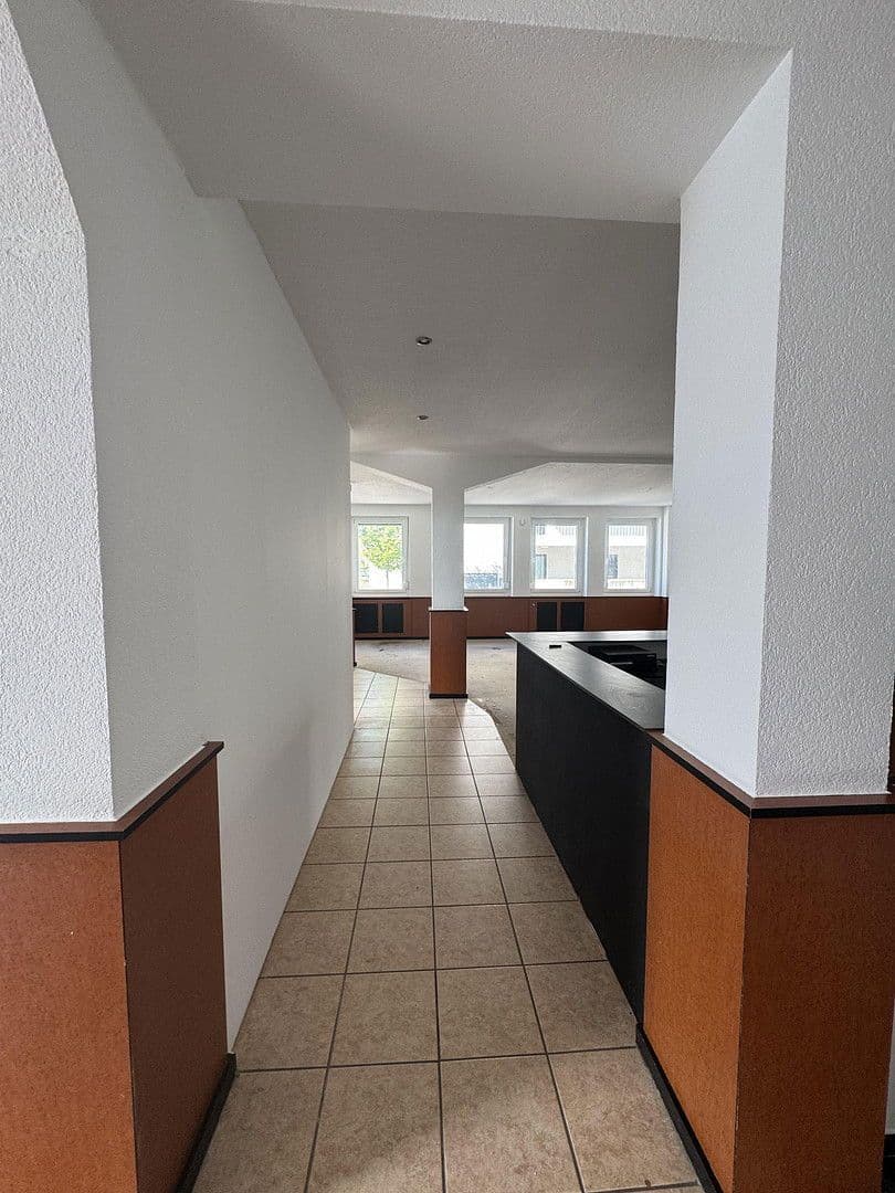 Prenájom kancelárie 180 m², Kettlerstraße 1, Groß-Zimmern, Hesensko Prenájom kancelárie 180 m², Kettlerstraße 1, Groß-Zimmern, Hesensko