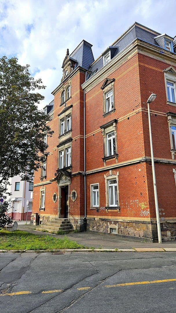 Prenájom bytu 4-izbový 140 m², Wilhelm-Stolle-Platz 1, Zwickau, Sasko Prenájom bytu 4-izbový 140 m², Wilhelm-Stolle-Platz 1, Zwickau, Sasko
