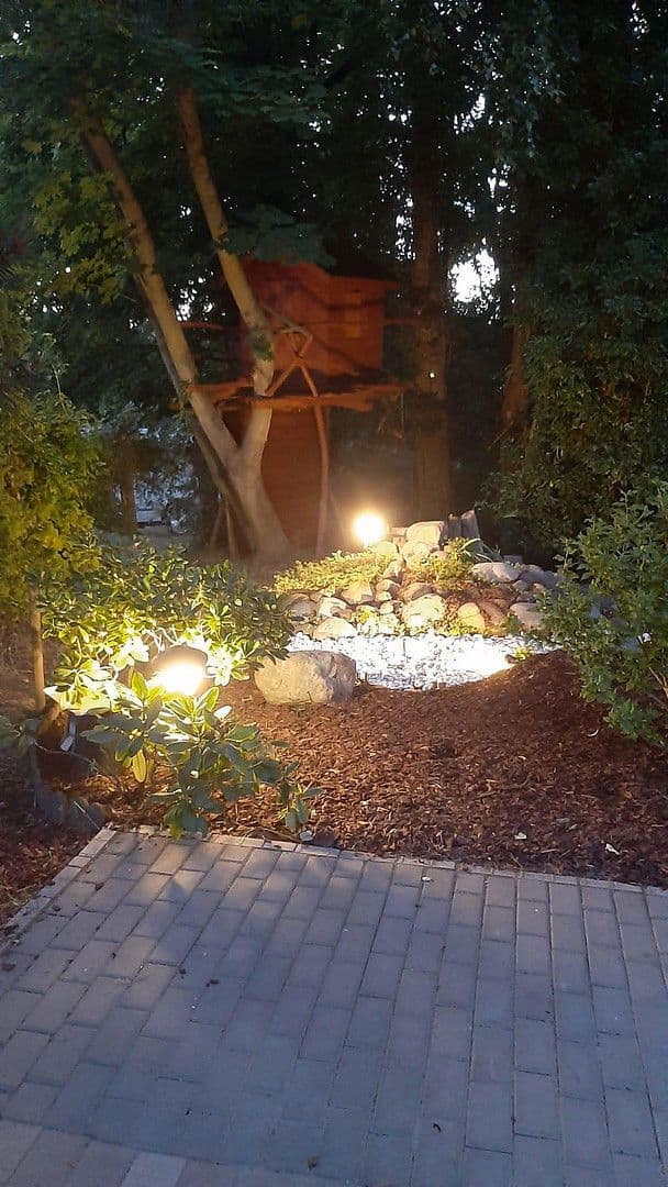 Predaj domu 170 m², pozemek 970 m², Frankfurt (Oder), Brandenbursko Predaj domu 170 m², pozemek 970 m², Frankfurt (Oder), Brandenbursko