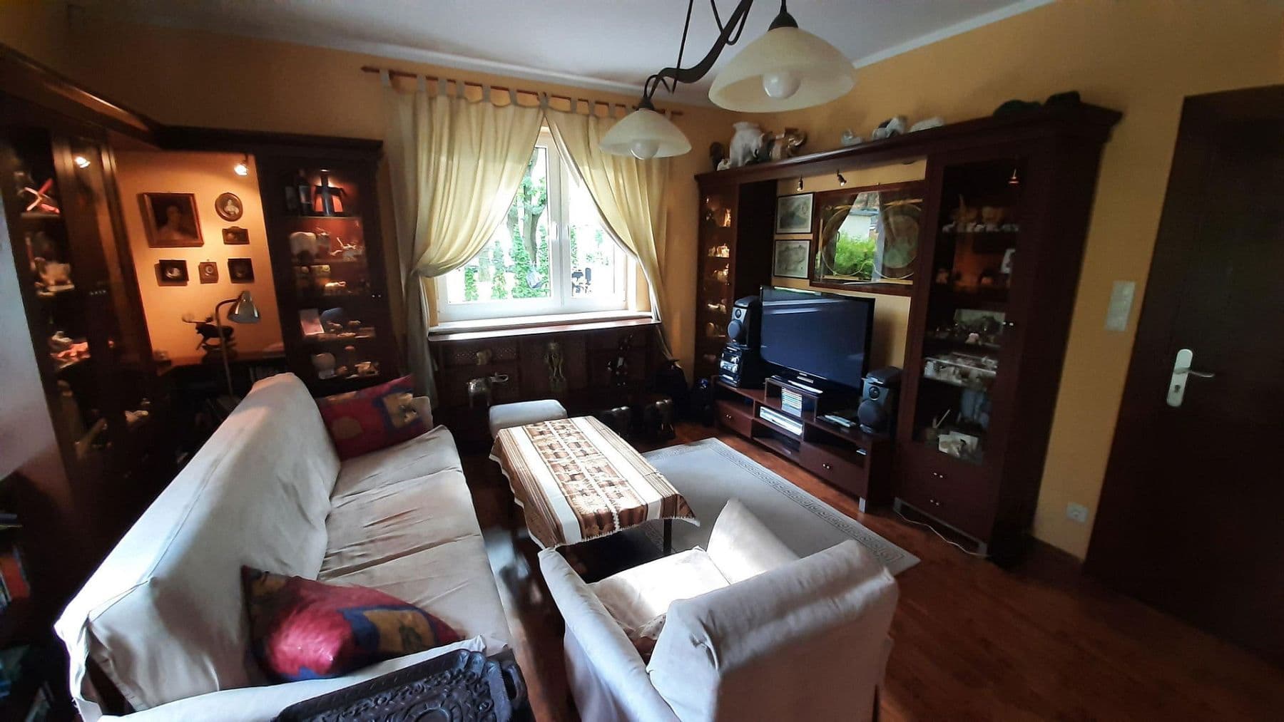 Predaj domu 170 m², pozemek 970 m², Frankfurt (Oder), Brandenbursko Predaj domu 170 m², pozemek 970 m², Frankfurt (Oder), Brandenbursko