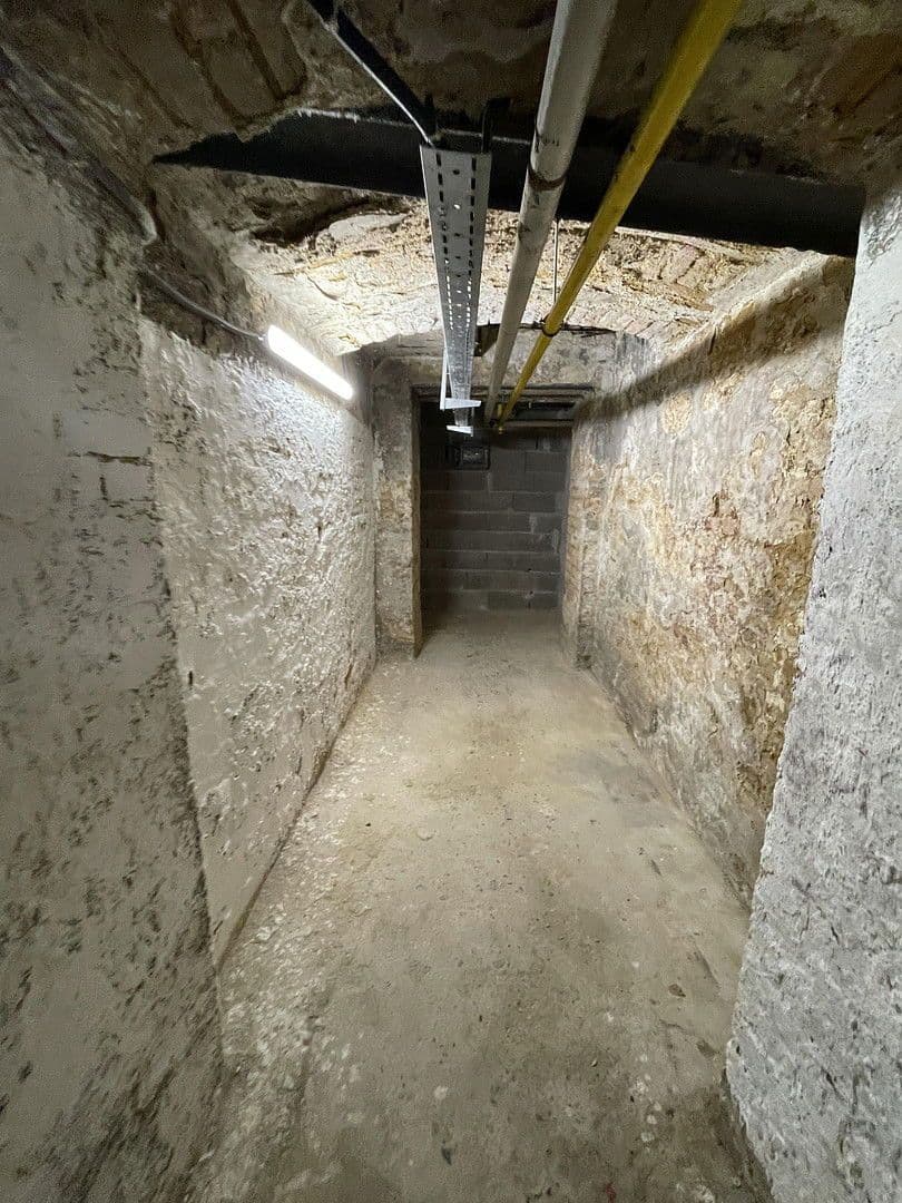 Predaj nebytového priestoru 150 m², Wien, Viedeň Predaj nebytového priestoru 150 m², Wien, Viedeň