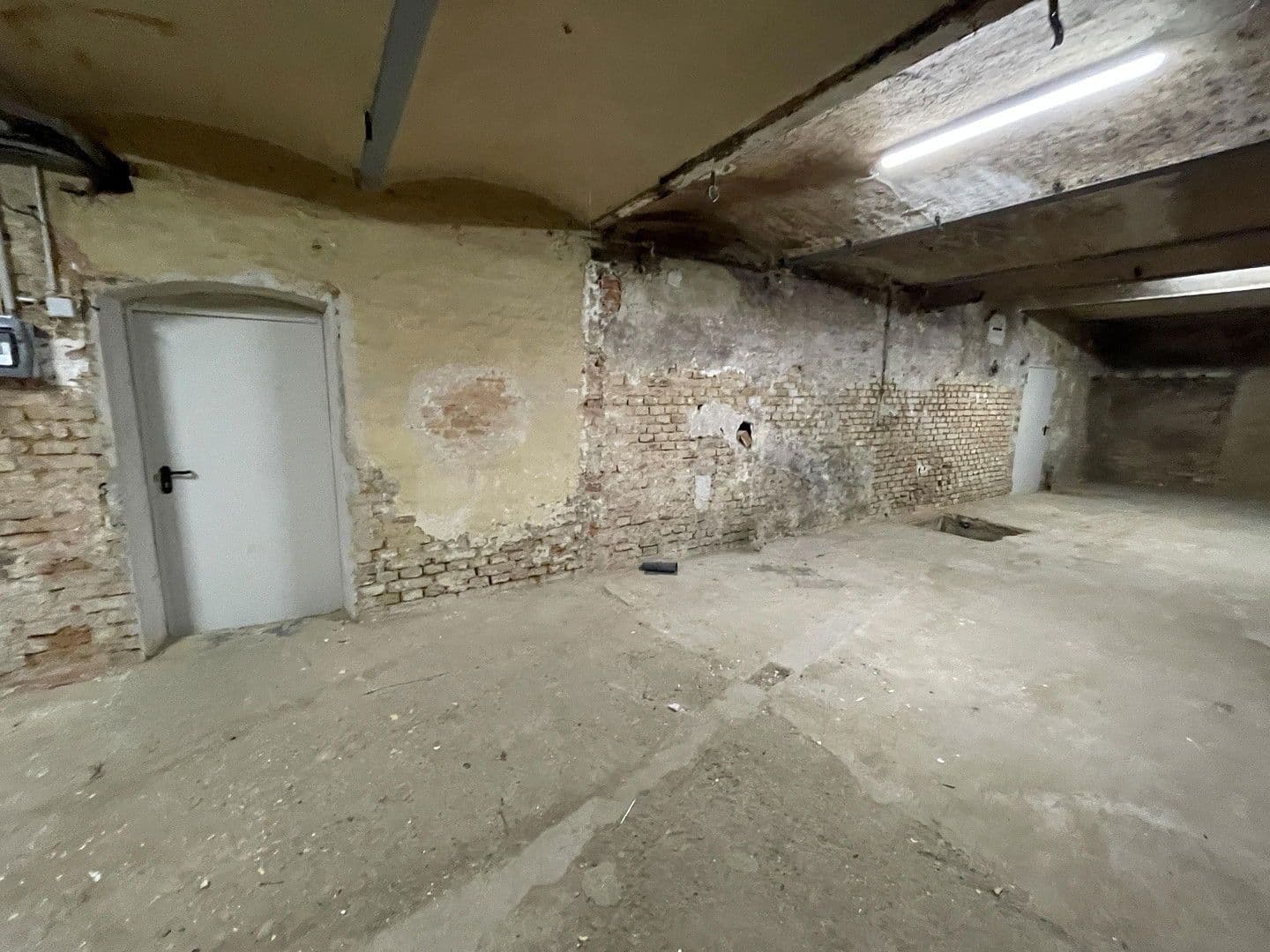 Predaj nebytového priestoru 150 m², Wien, Viedeň Predaj nebytového priestoru 150 m², Wien, Viedeň