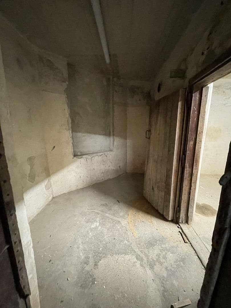 Predaj nebytového priestoru 150 m², Wien, Viedeň Predaj nebytového priestoru 150 m², Wien, Viedeň