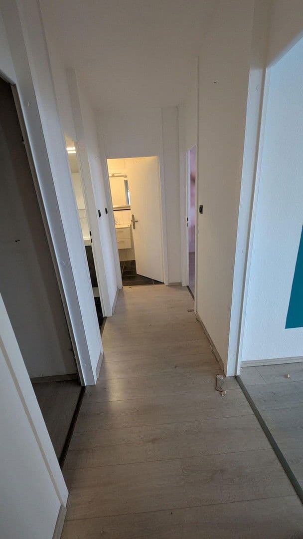 Predaj bytu 3-izbový 92 m², Theodor-Heuss-Straße 50, Wuppertal, Severné Porýnie - Westfálsko Predaj bytu 3-izbový 92 m², Theodor-Heuss-Straße 50, Wuppertal, Severné Porýnie - Westfálsko