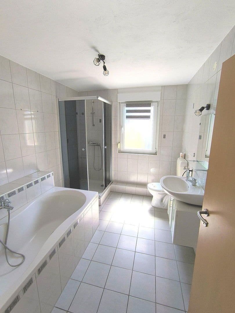 Predaj domu 93 m², pozemek 579 m², Kleinblittersdorf, Sársko Predaj domu 93 m², pozemek 579 m², Kleinblittersdorf, Sársko