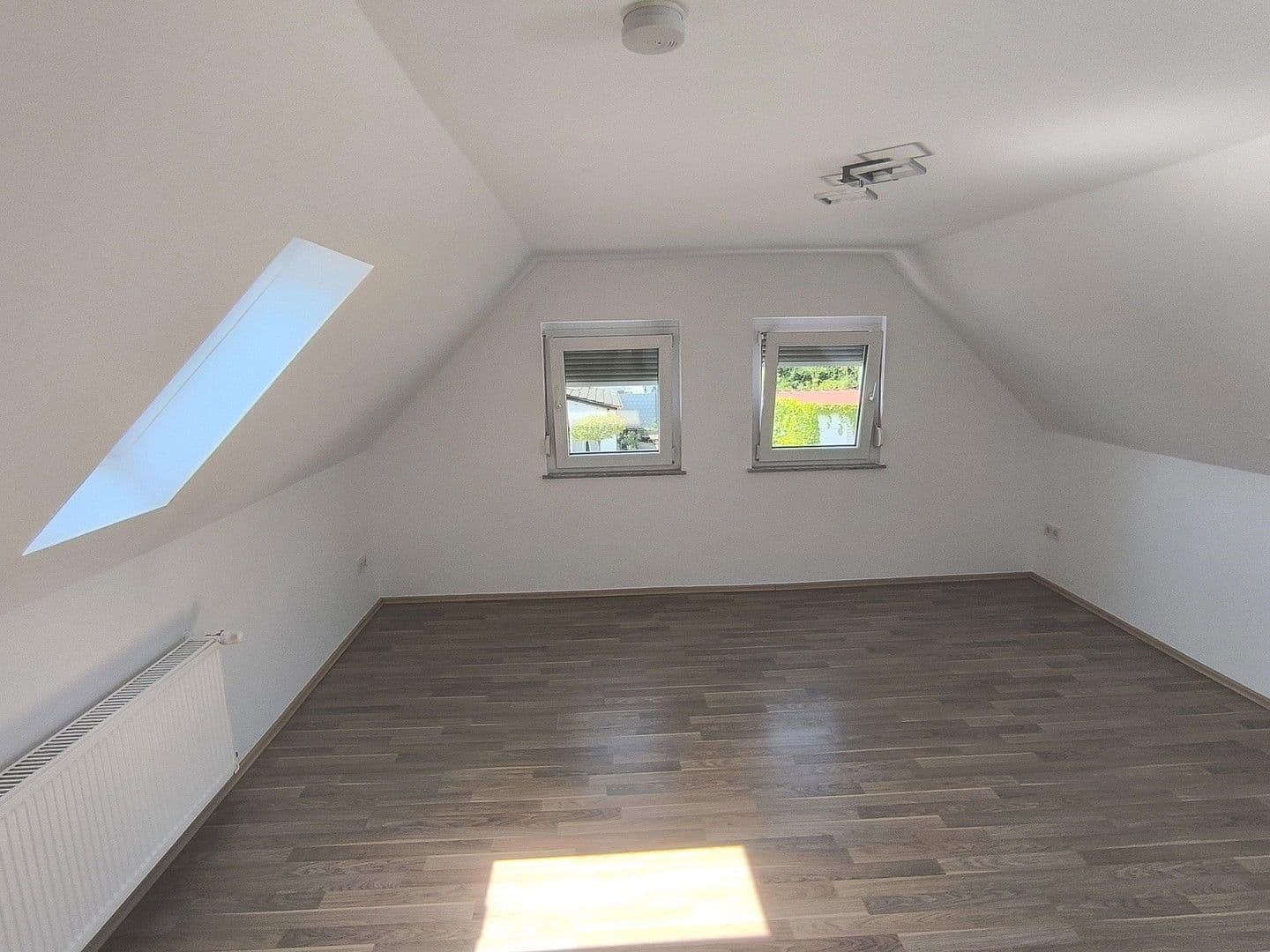 Predaj domu 93 m², pozemek 579 m², Kleinblittersdorf, Sársko Predaj domu 93 m², pozemek 579 m², Kleinblittersdorf, Sársko