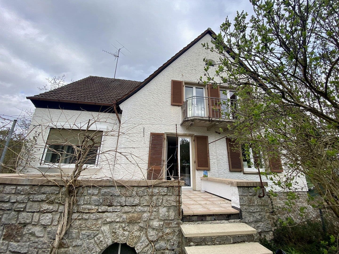 Predaj domu 170 m², pozemek 444 m², Schwarzmattstr. 1, Badenweiler, Bádensko-Wurttembersko Predaj domu 170 m², pozemek 444 m², Schwarzmattstr. 1, Badenweiler, Bádensko-Wurttembersko