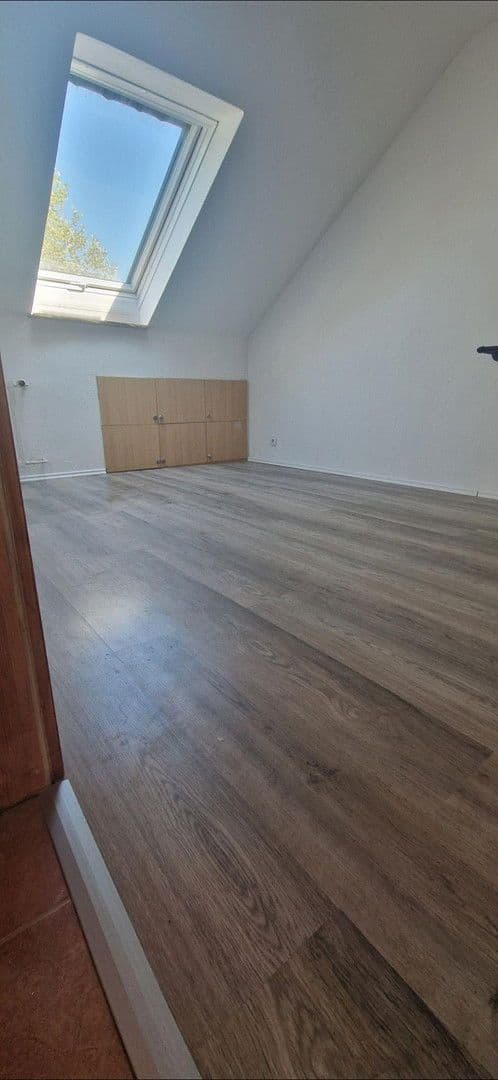 Predaj bytu 3-izbový 80 m², Stockstadt am Main, Bavorsko Predaj bytu 3-izbový 80 m², Stockstadt am Main, Bavorsko