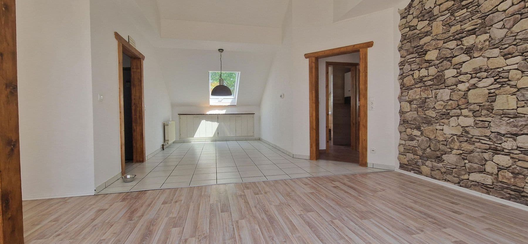 Predaj bytu 3-izbový 80 m², Stockstadt am Main, Bavorsko Predaj bytu 3-izbový 80 m², Stockstadt am Main, Bavorsko