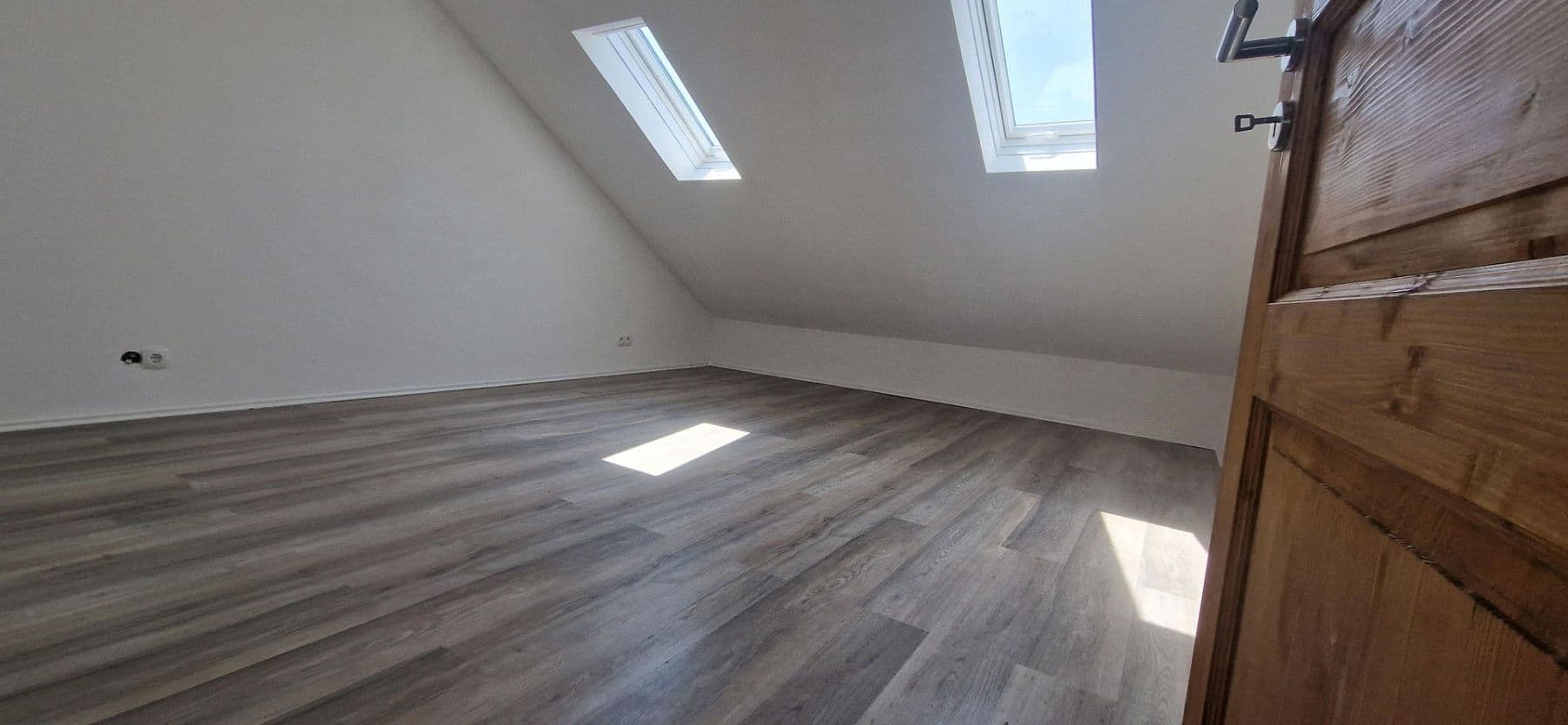 Predaj bytu 3-izbový 80 m², Stockstadt am Main, Bavorsko Predaj bytu 3-izbový 80 m², Stockstadt am Main, Bavorsko