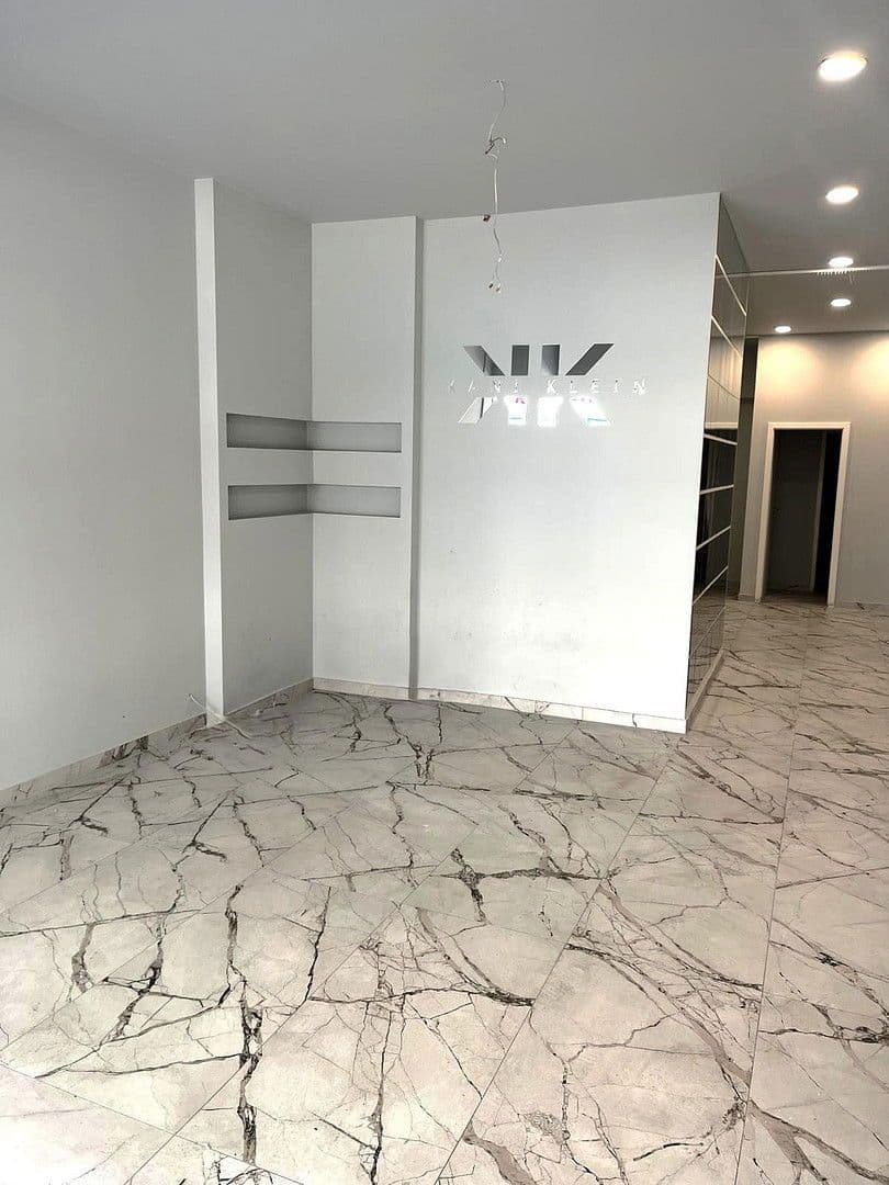 Prenájom nebytového priestoru 72 m², Nordstr. 25, Düsseldorf, Severné Porýnie - Westfálsko Prenájom nebytového priestoru 72 m², Nordstr. 25, Düsseldorf, Severné Porýnie - Westfálsko