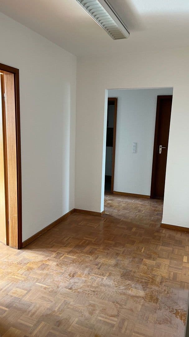 Prenájom kancelárie 80 m², Friedrichsplatz 5, Mannheim, Bádensko-Wurttembersko Prenájom kancelárie 80 m², Friedrichsplatz 5, Mannheim, Bádensko-Wurttembersko