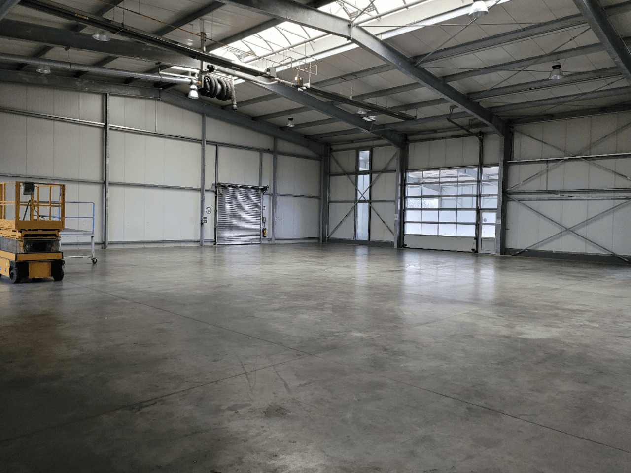 Prenájom nebytového priestoru 4.700 m², Freigericht, Hesensko Prenájom nebytového priestoru 4.700 m², Freigericht, Hesensko