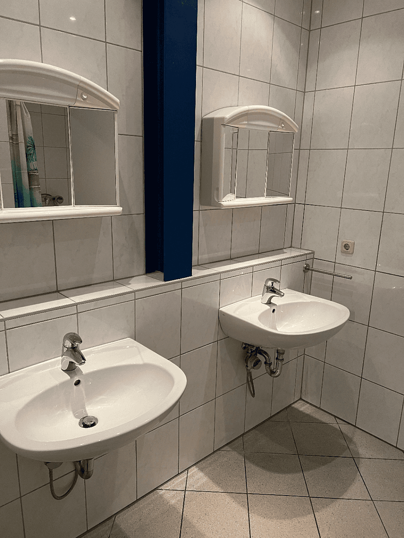 Prenájom nebytového priestoru 4.700 m², Freigericht, Hesensko Prenájom nebytového priestoru 4.700 m², Freigericht, Hesensko