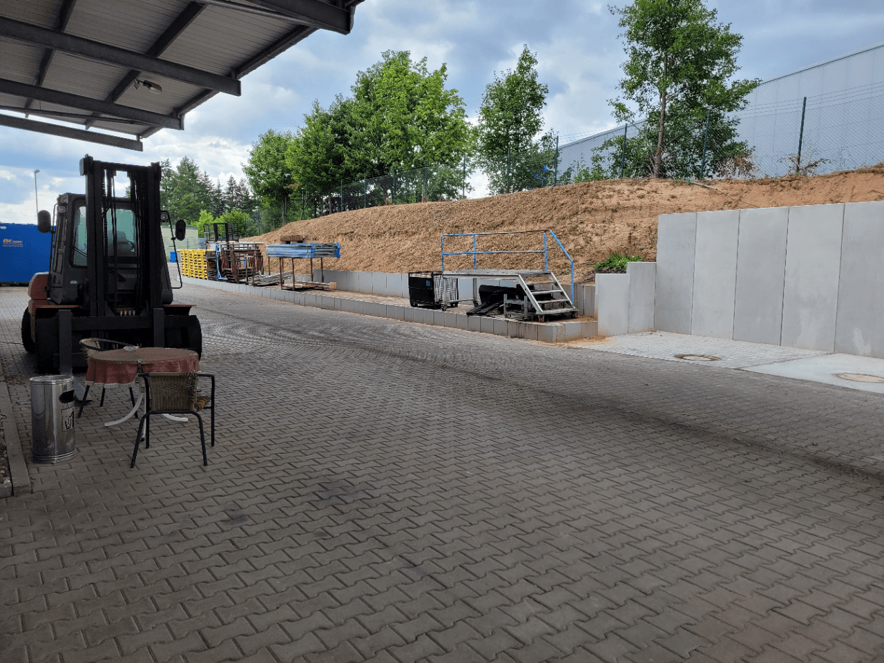 Prenájom nebytového priestoru 4.700 m², Freigericht, Hesensko Prenájom nebytového priestoru 4.700 m², Freigericht, Hesensko