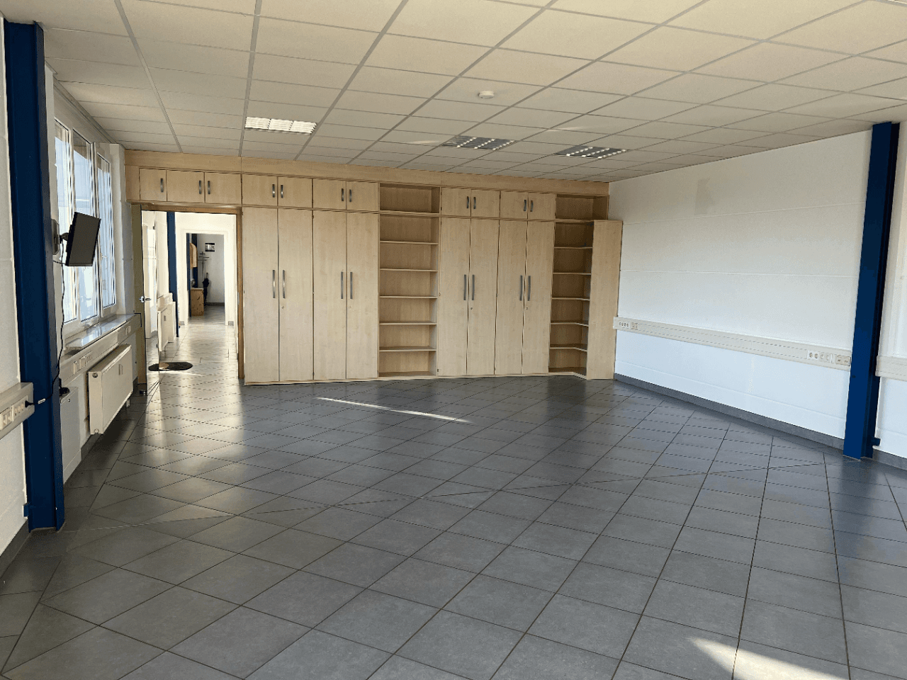 Prenájom nebytového priestoru 4.700 m², Freigericht, Hesensko Prenájom nebytového priestoru 4.700 m², Freigericht, Hesensko