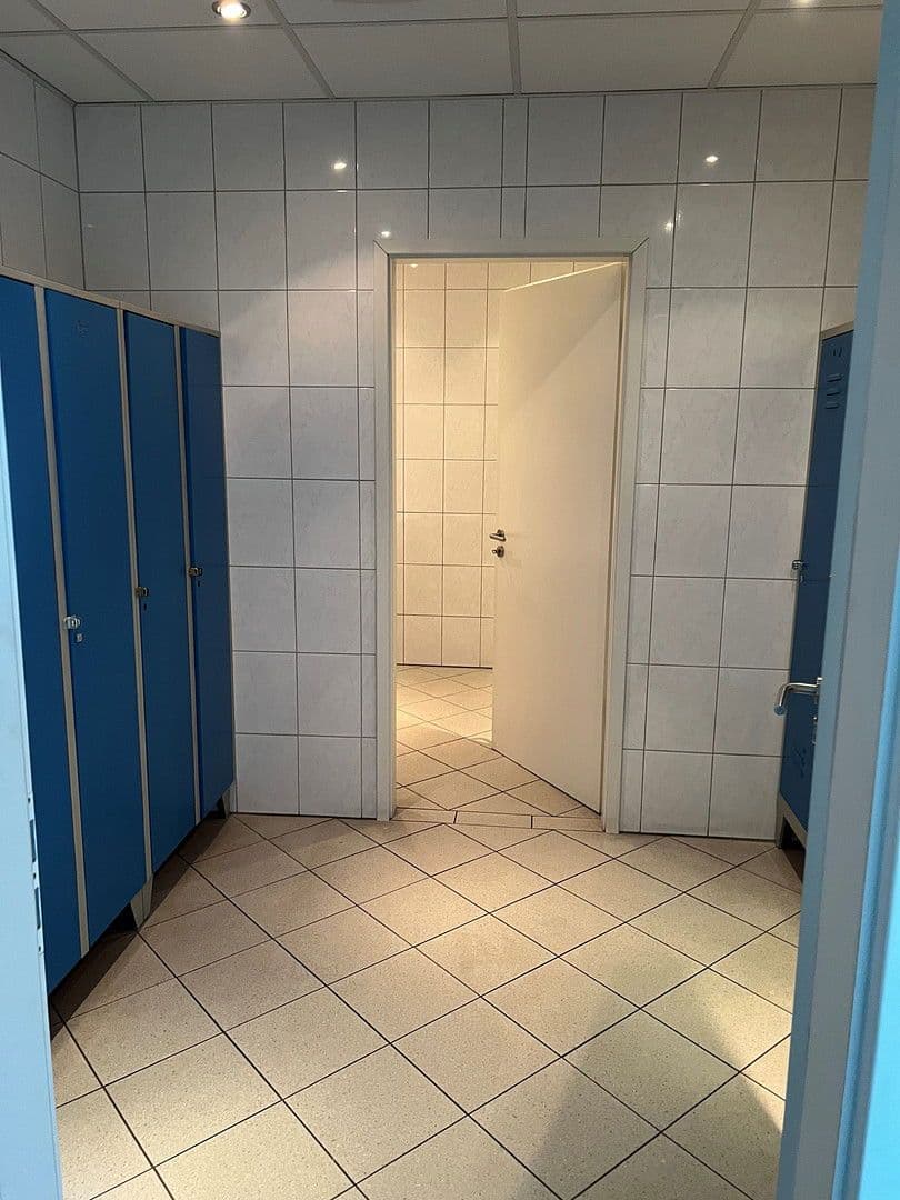 Prenájom nebytového priestoru 4.700 m², Freigericht, Hesensko Prenájom nebytového priestoru 4.700 m², Freigericht, Hesensko