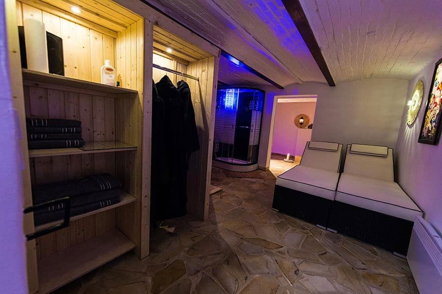 Predaj domu 650 m², pozemek 2.000 m², Bad König, Hesensko Predaj domu 650 m², pozemek 2.000 m², Bad König, Hesensko