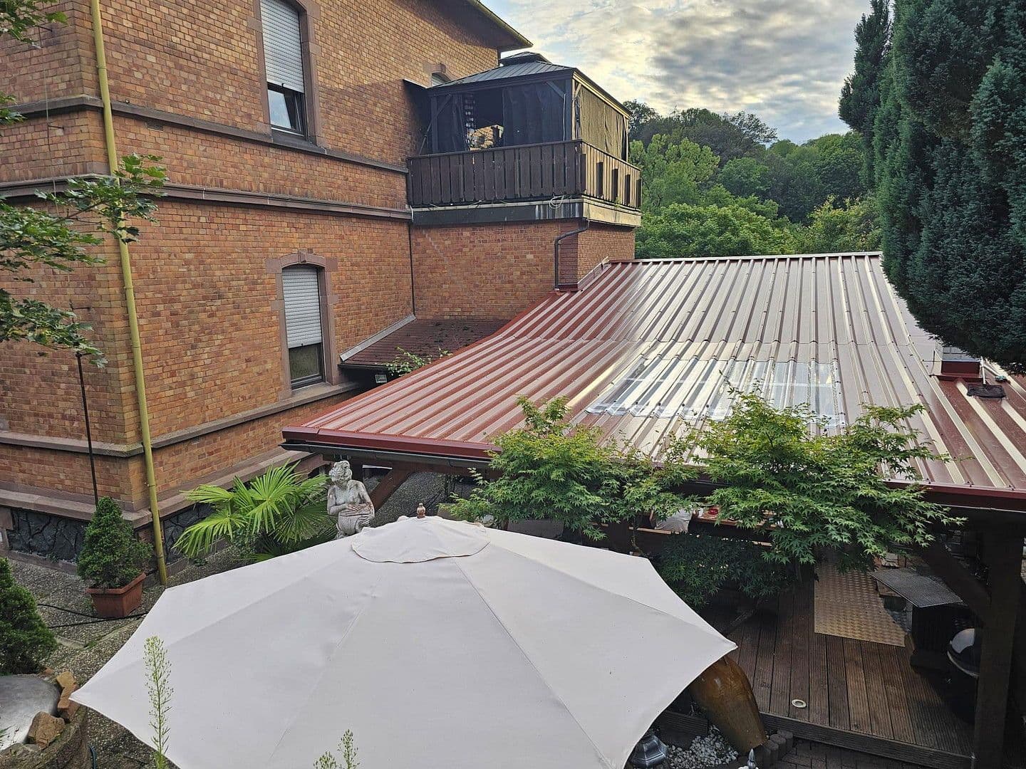 Predaj domu 650 m², pozemek 2.000 m², Bad König, Hesensko Predaj domu 650 m², pozemek 2.000 m², Bad König, Hesensko