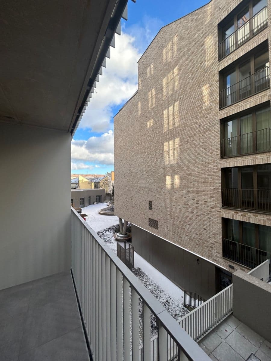 Prenájom bytu 1-izbový 26 m², Bratislavská, Brno, Jihomoravský kraj Prenájom bytu 1-izbový 26 m², Bratislavská, Brno, Jihomoravský kraj