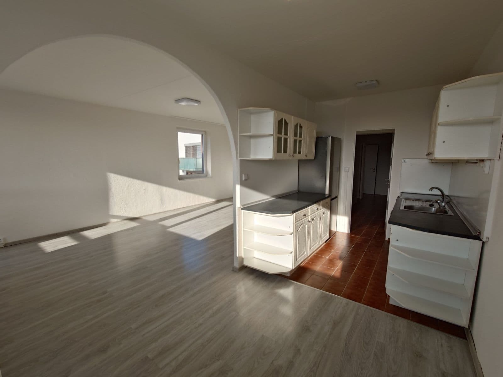 Prenájom bytu 3-izbový 78 m², Ve Svahu, Praha, Praha Prenájom bytu 3-izbový 78 m², Ve Svahu, Praha, Praha