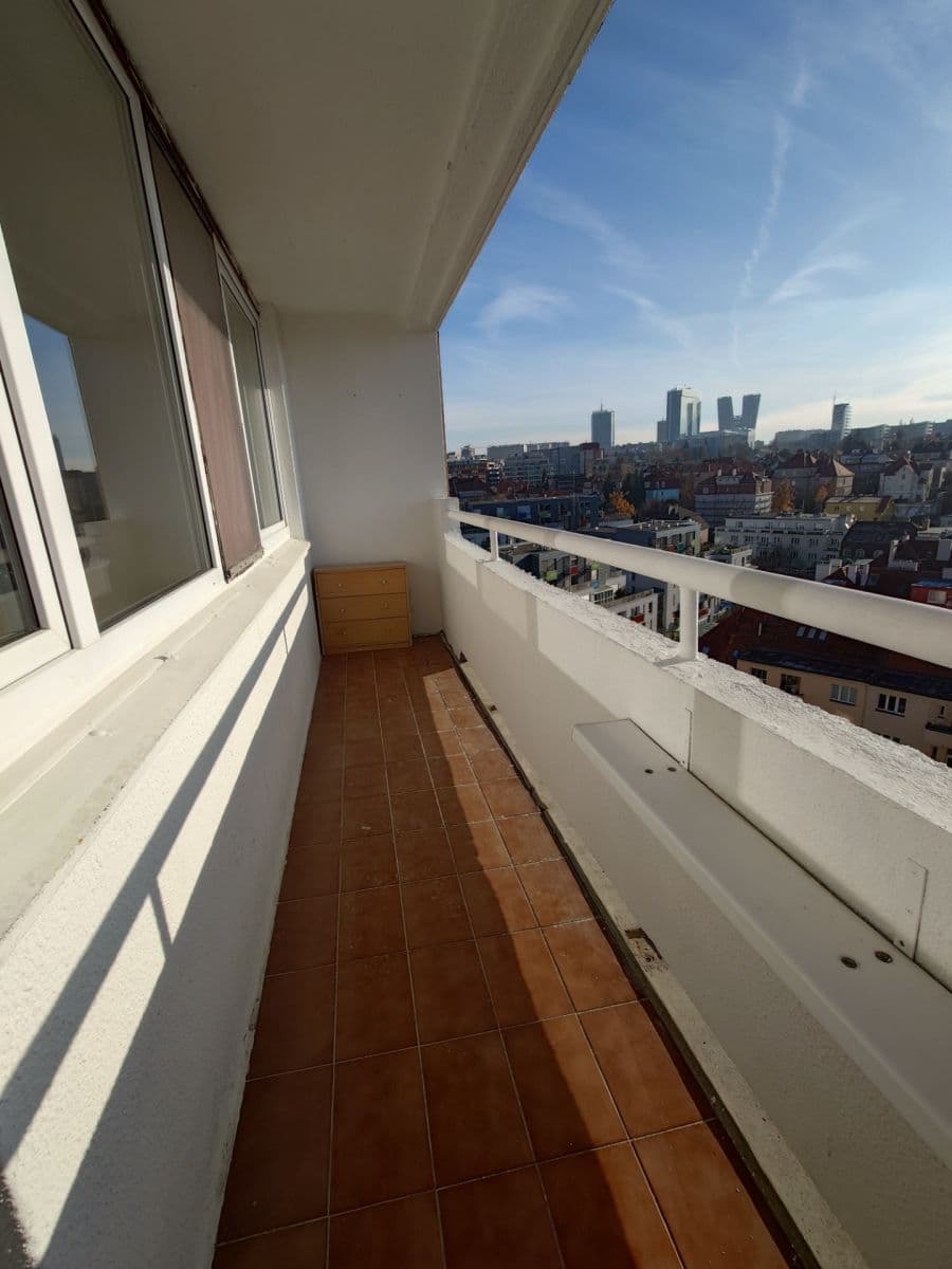 Prenájom bytu 3-izbový 78 m², Ve Svahu, Praha, Praha Prenájom bytu 3-izbový 78 m², Ve Svahu, Praha, Praha