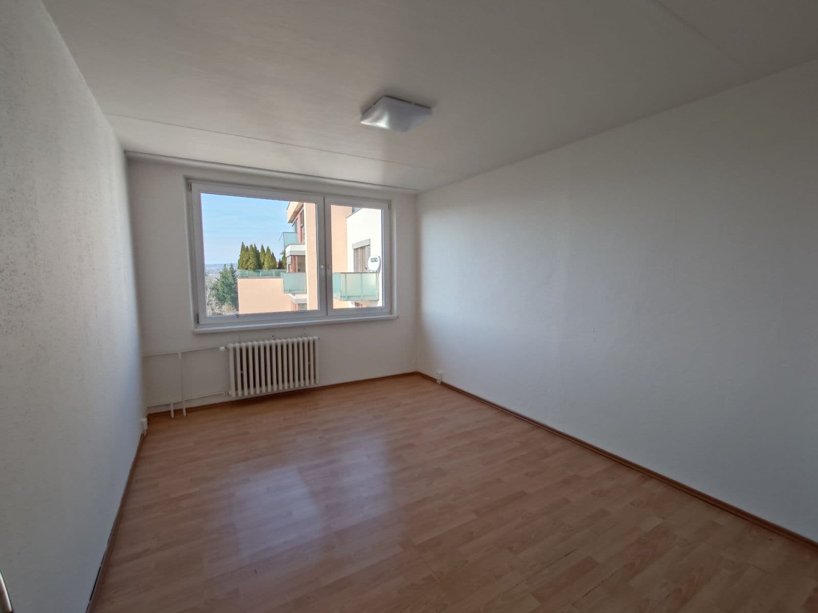 Prenájom bytu 3-izbový 78 m², Ve Svahu, Praha, Praha Prenájom bytu 3-izbový 78 m², Ve Svahu, Praha, Praha