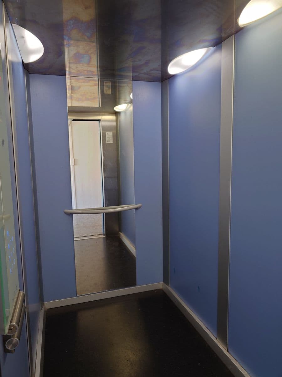 Prenájom bytu 3-izbový 78 m², Ve Svahu, Praha, Praha Prenájom bytu 3-izbový 78 m², Ve Svahu, Praha, Praha