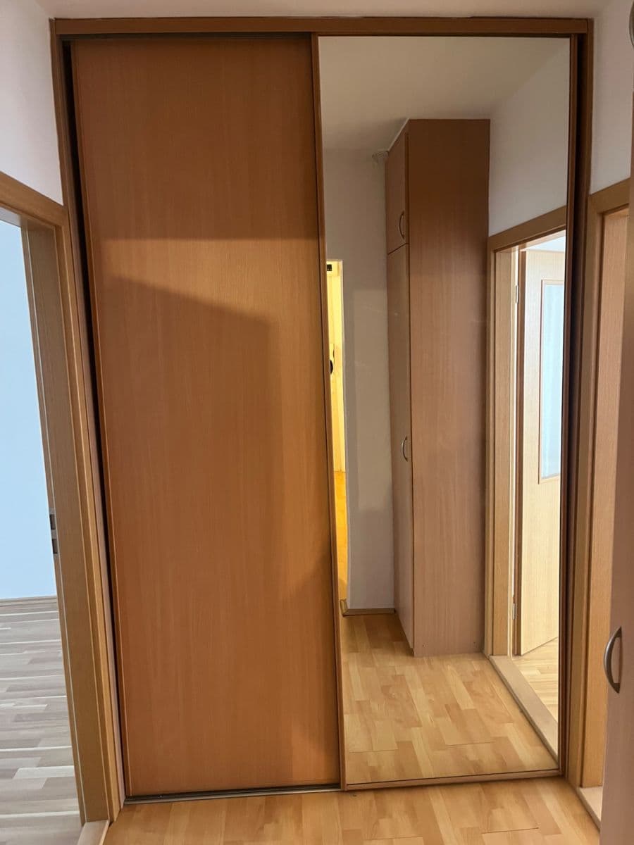 Prenájom bytu 2-izbový 60 m², Lýskova, Brno, Jihomoravský kraj Prenájom bytu 2-izbový 60 m², Lýskova, Brno, Jihomoravský kraj