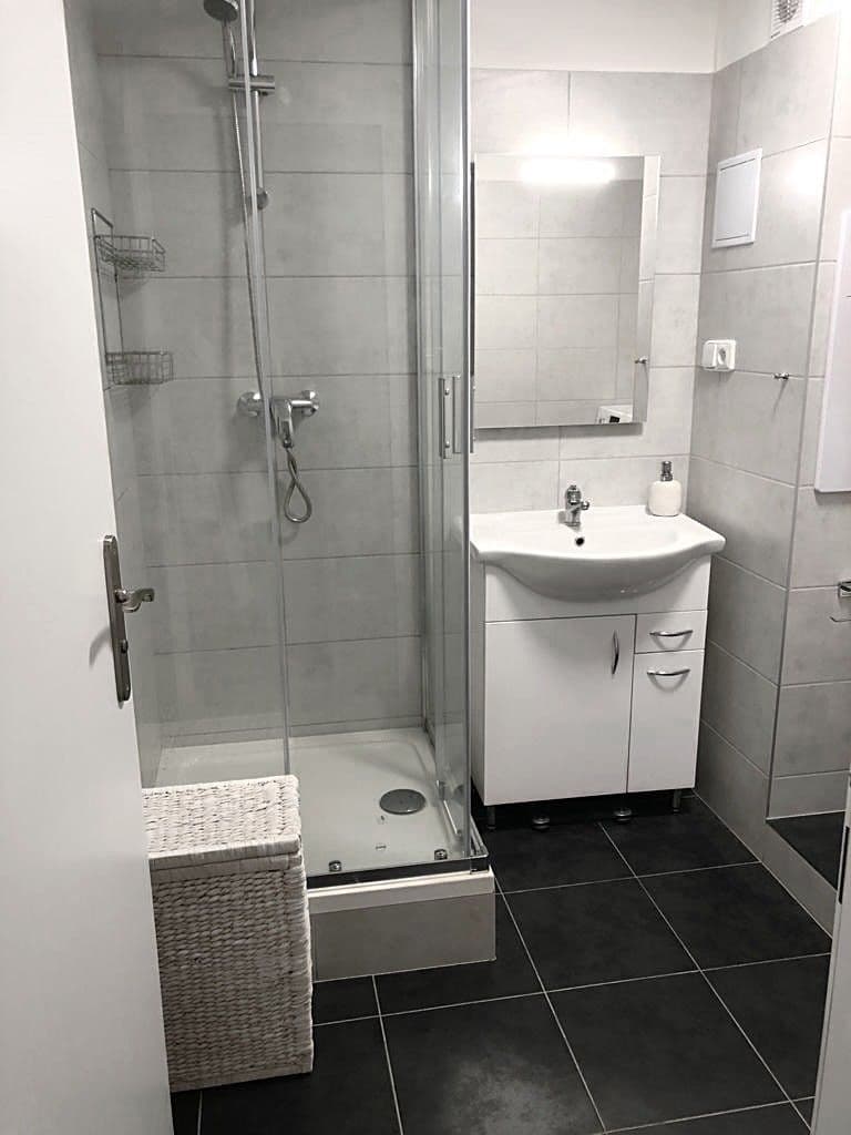 Predaj bytu 4-izbový 68 m², Mimoňská, Praha, Praha Predaj bytu 4-izbový 68 m², Mimoňská, Praha, Praha