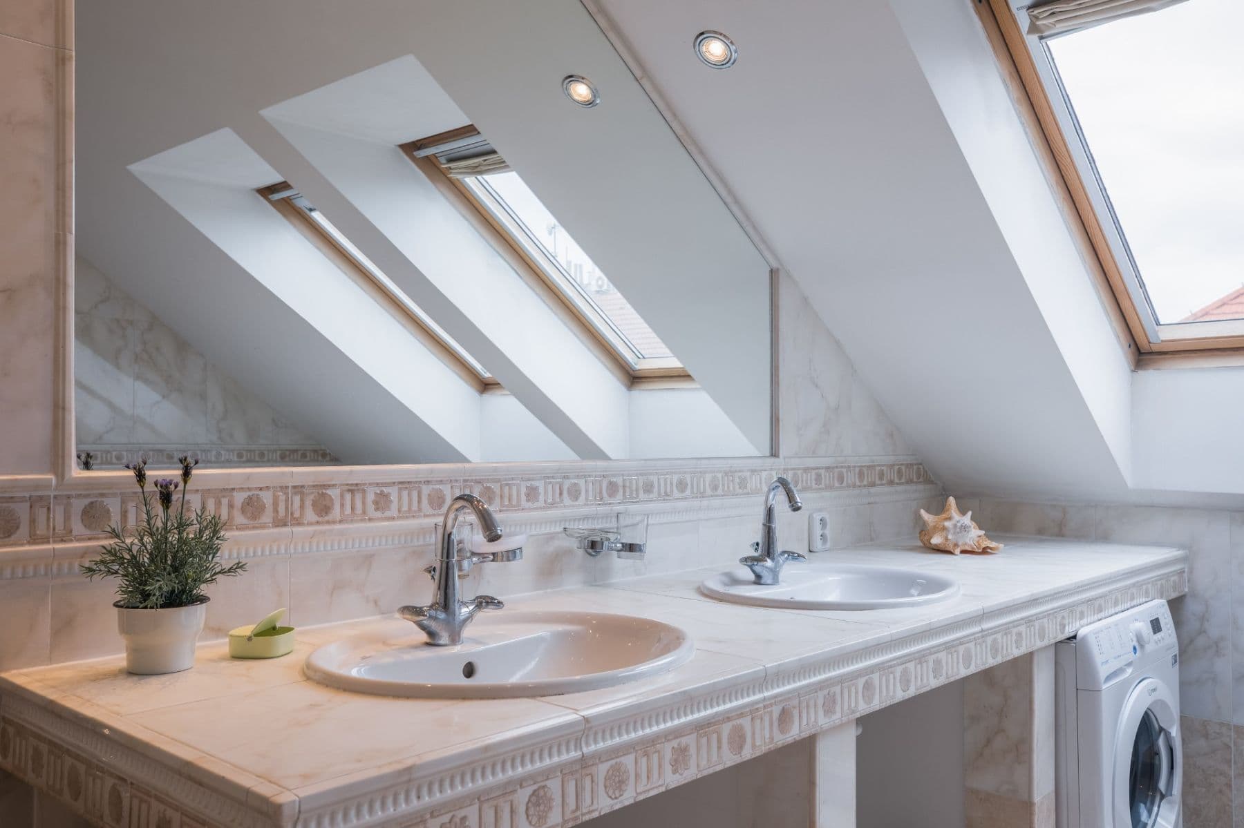 Predaj bytu 5-izbový 145 m², Strojnická, Praha, Praha Predaj bytu 5-izbový 145 m², Strojnická, Praha, Praha