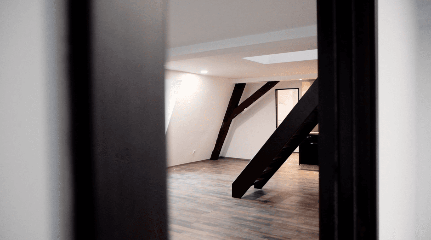 Prenájom bytu 2-izbový 115 m², Růžová, Liberec, Liberecký kraj Prenájom bytu 2-izbový 115 m², Růžová, Liberec, Liberecký kraj