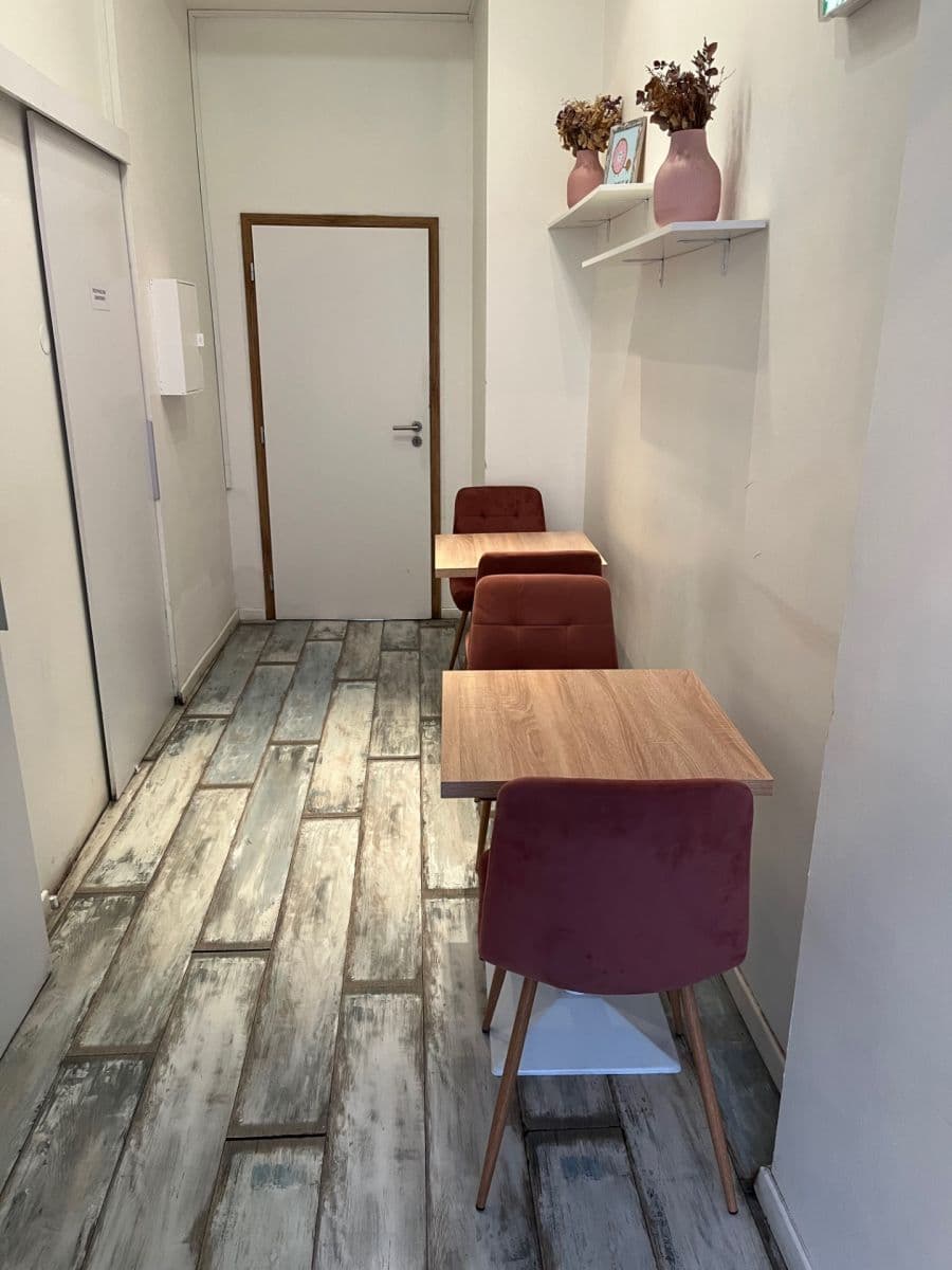 Predaj nebytového priestoru 65 m², Spálená, Praha, Praha Predaj nebytového priestoru 65 m², Spálená, Praha, Praha