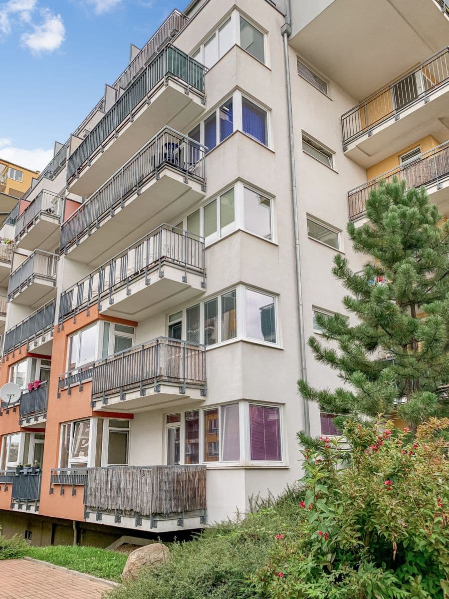 Predaj bytu 2-izbový 54 m², Pod Harfou, Praha, Praha Predaj bytu 2-izbový 54 m², Pod Harfou, Praha, Praha