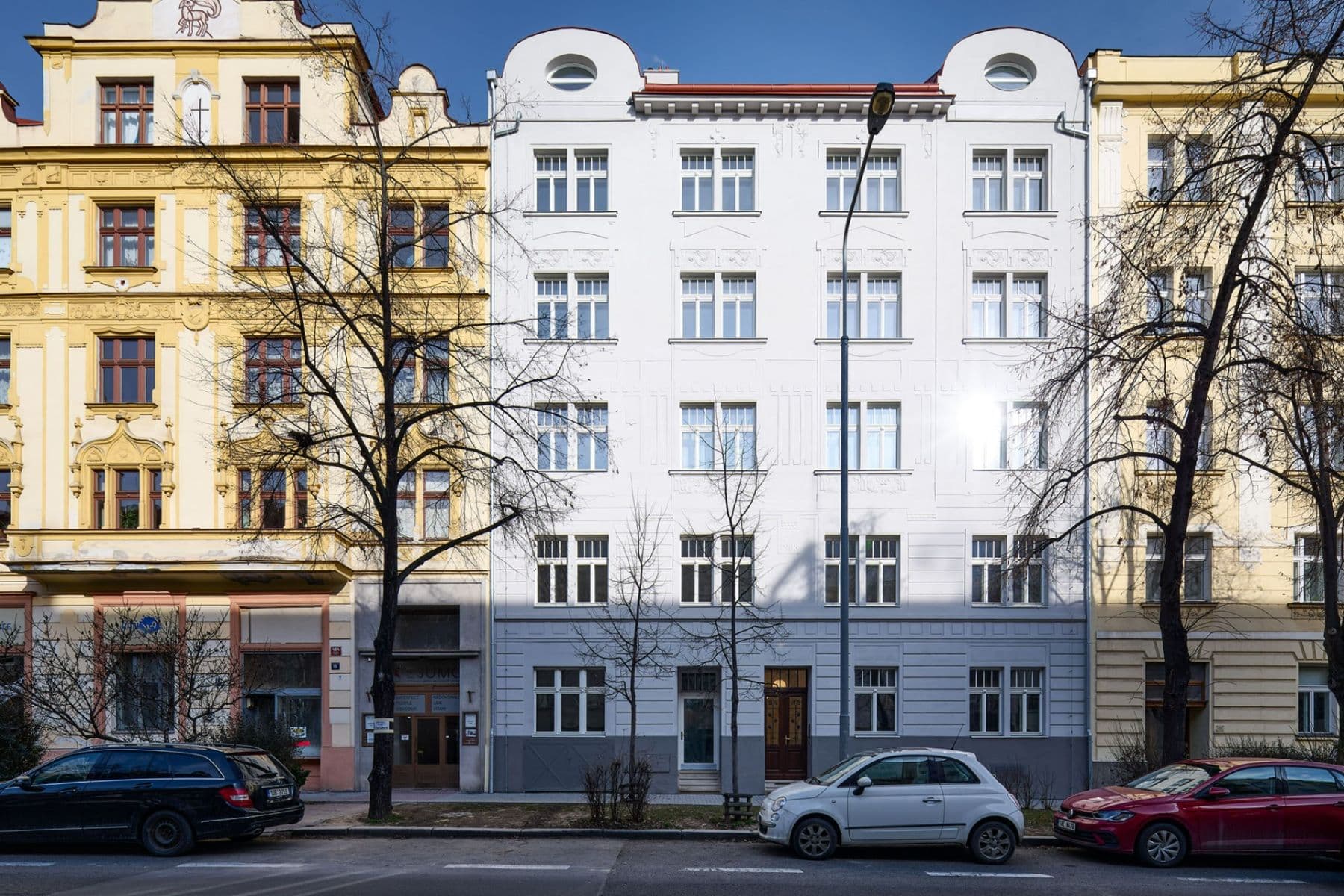 Prenájom bytu 2-izbový 52 m², 28. pluku, Praha, Praha Prenájom bytu 2-izbový 52 m², 28. pluku, Praha, Praha