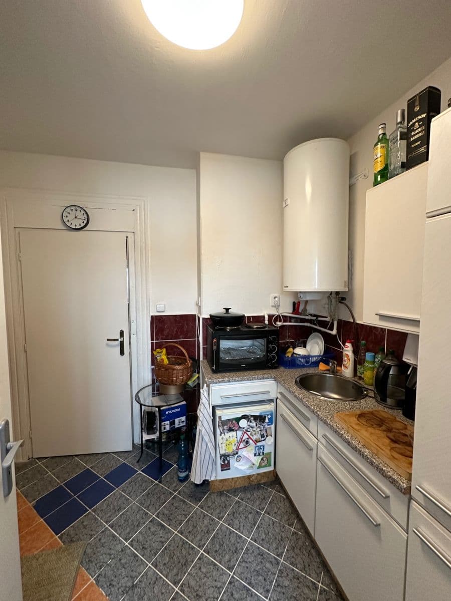 Predaj bytu 2-izbový 52 m², Krále Jiřího, Karlovy Vary, Karlovarský kraj Predaj bytu 2-izbový 52 m², Krále Jiřího, Karlovy Vary, Karlovarský kraj