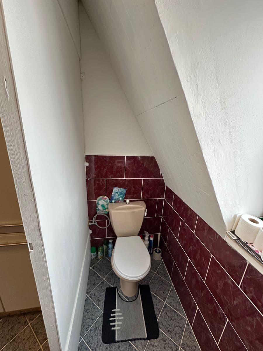 Predaj bytu 2-izbový 52 m², Krále Jiřího, Karlovy Vary, Karlovarský kraj Predaj bytu 2-izbový 52 m², Krále Jiřího, Karlovy Vary, Karlovarský kraj