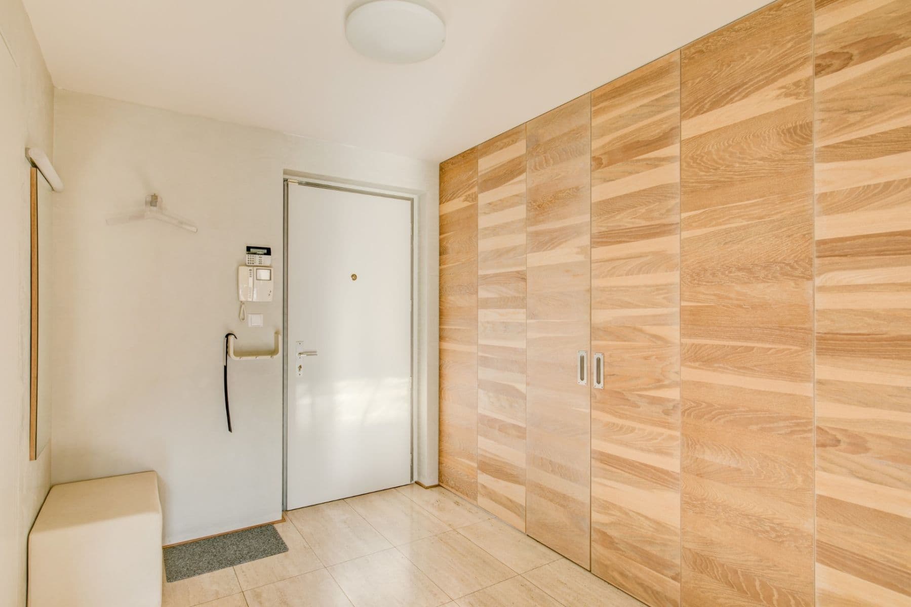 Prenájom bytu 2-izbový 60 m², Na Zemance, Praha, Praha Prenájom bytu 2-izbový 60 m², Na Zemance, Praha, Praha