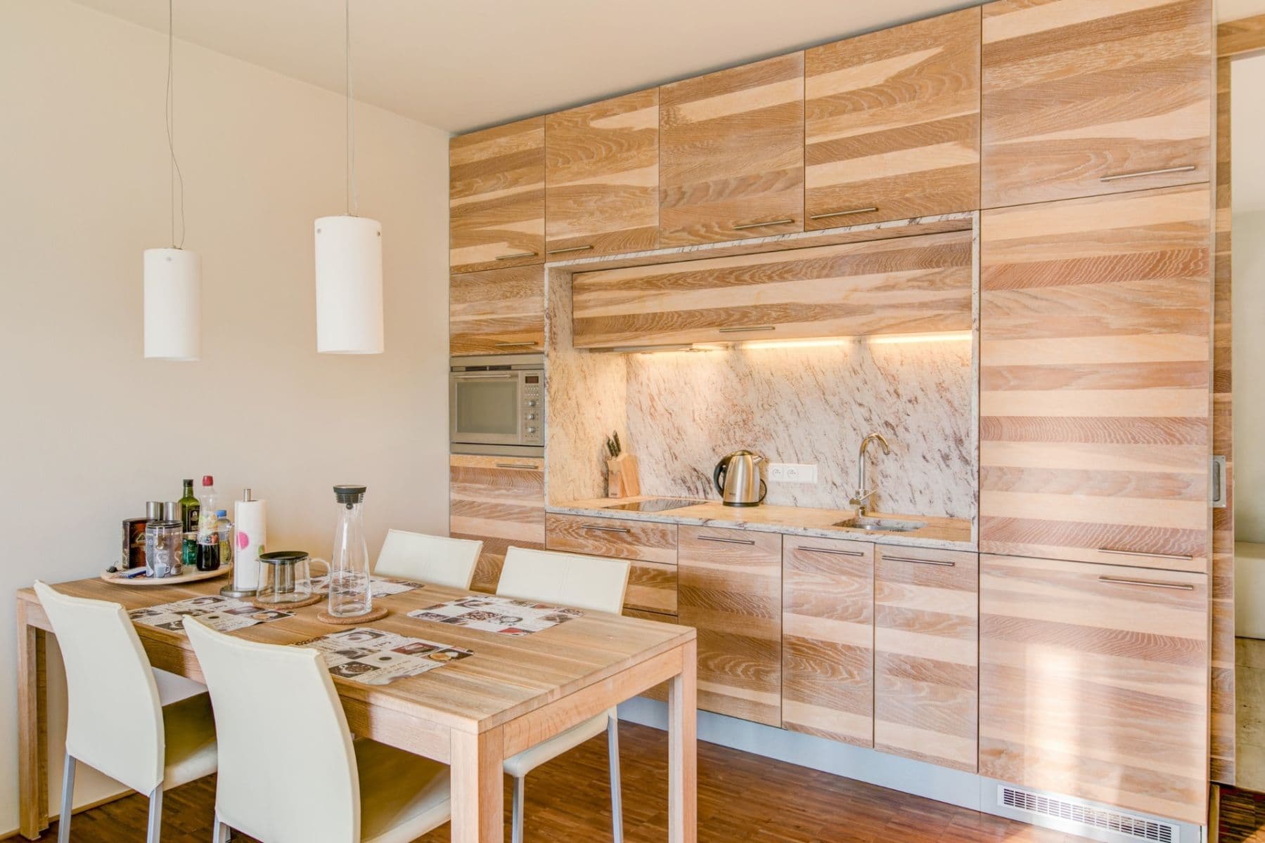 Prenájom bytu 2-izbový 60 m², Na Zemance, Praha, Praha Prenájom bytu 2-izbový 60 m², Na Zemance, Praha, Praha