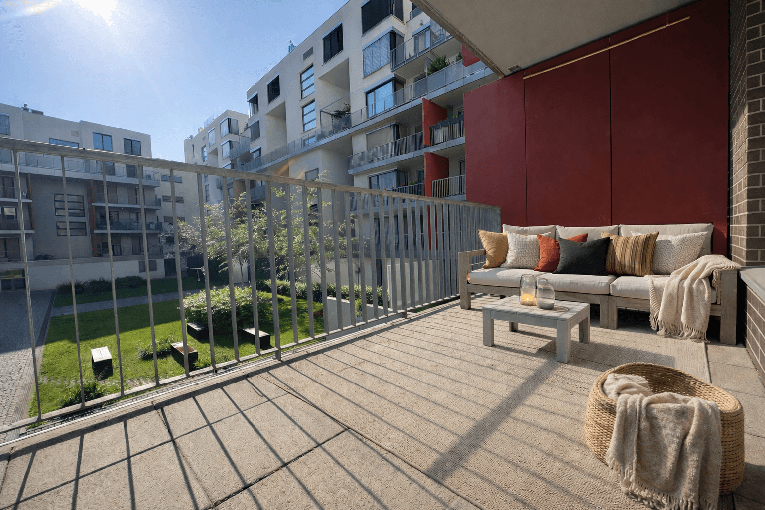 Prenájom bytu 1-izbový 58 m², Korunní, Praha, Praha Prenájom bytu 1-izbový 58 m², Korunní, Praha, Praha