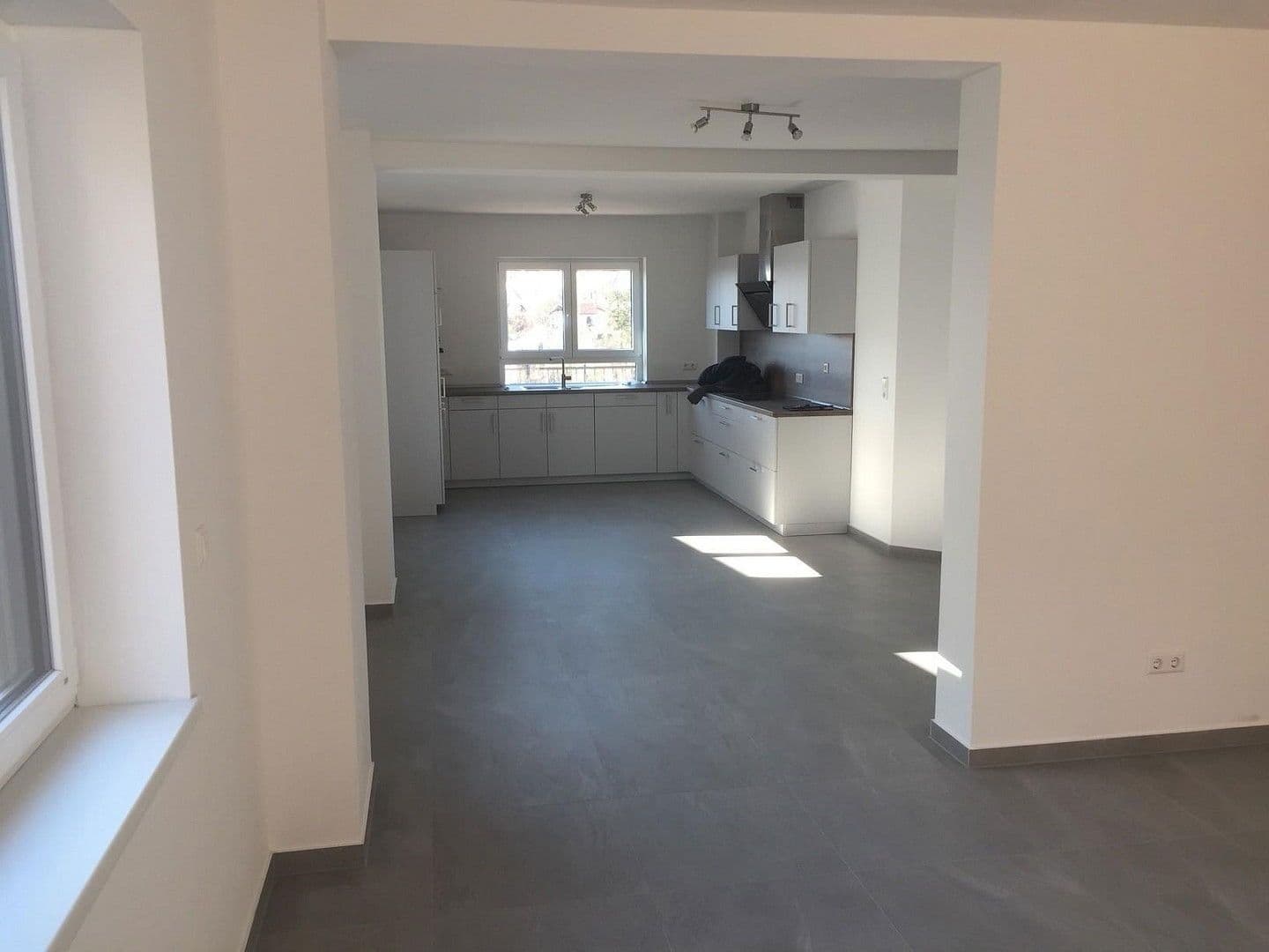 Predaj domu 230 m², pozemek 315 m², Althütter Str 17a, Otterberg, Porýnie-Falcko Predaj domu 230 m², pozemek 315 m², Althütter Str 17a, Otterberg, Porýnie-Falcko