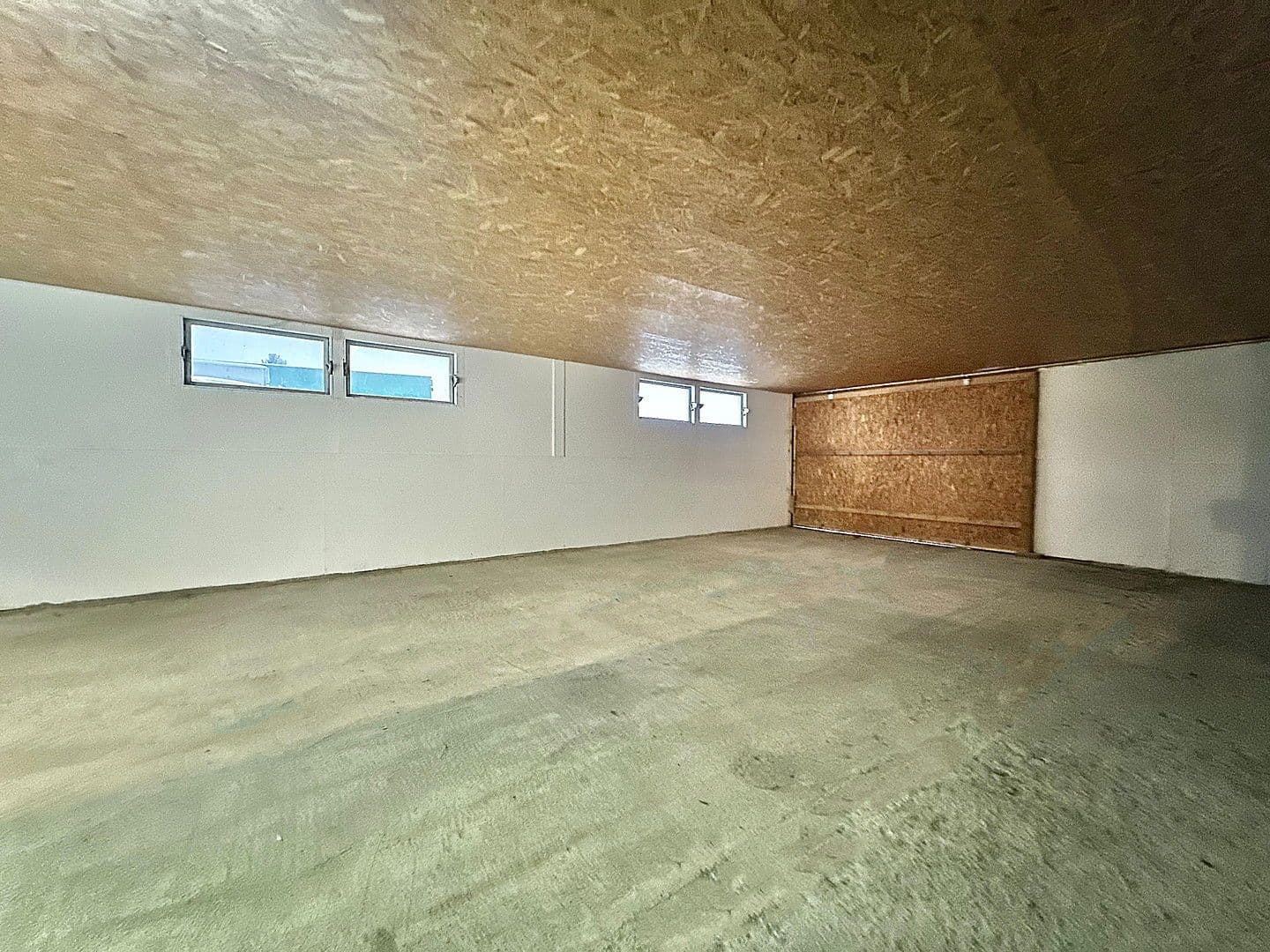 Prenájom nebytového priestoru 126 m², St.Pölten, Dolné Rakúsko Prenájom nebytového priestoru 126 m², St.Pölten, Dolné Rakúsko